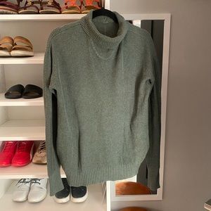 Lululemon Turtleneck with Pockets